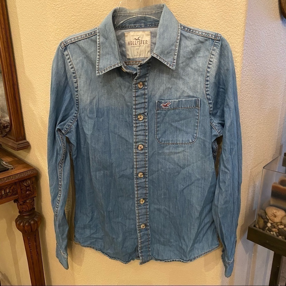 HOLLISTER Blue Button Long Sleeve Top Size Small